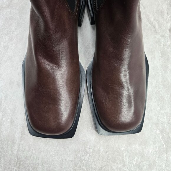 Zara Chelsea Boots Sz 7.5 Dark Brown Leather Preppy Pull On Ankle Booties - Picture 3 of 12